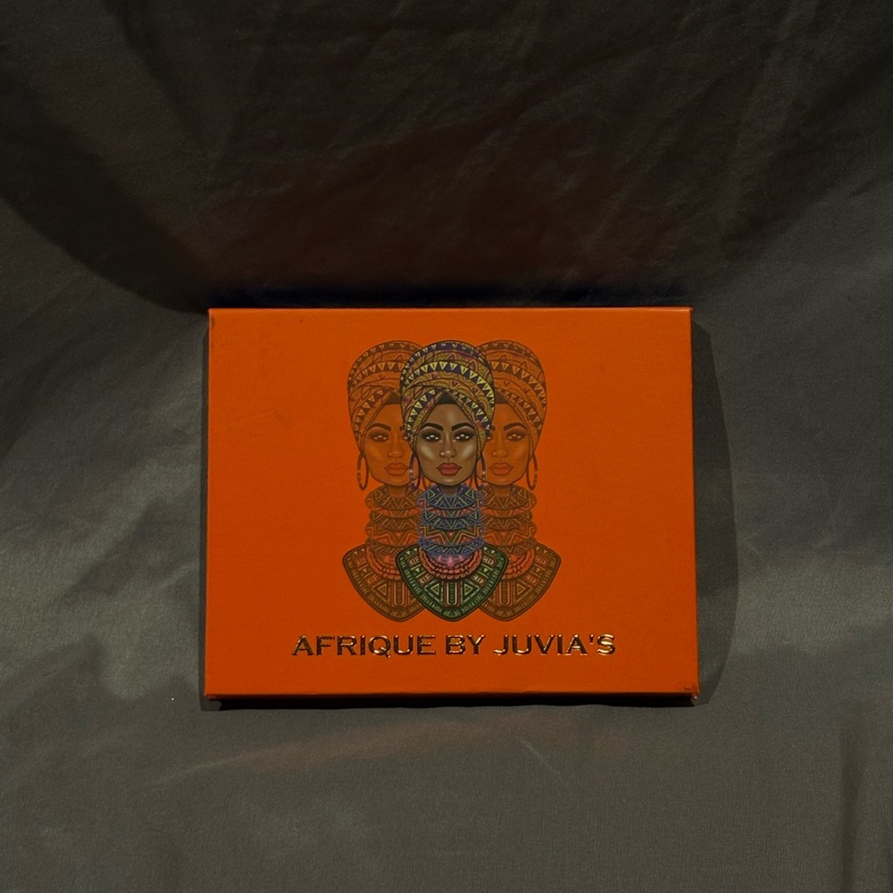 Juvia's Place Afrique Eyeshadow Palette